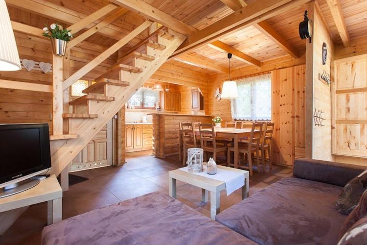 Spacious Holiday Homes Near The Beach In ポビエロボ エクステリア 写真