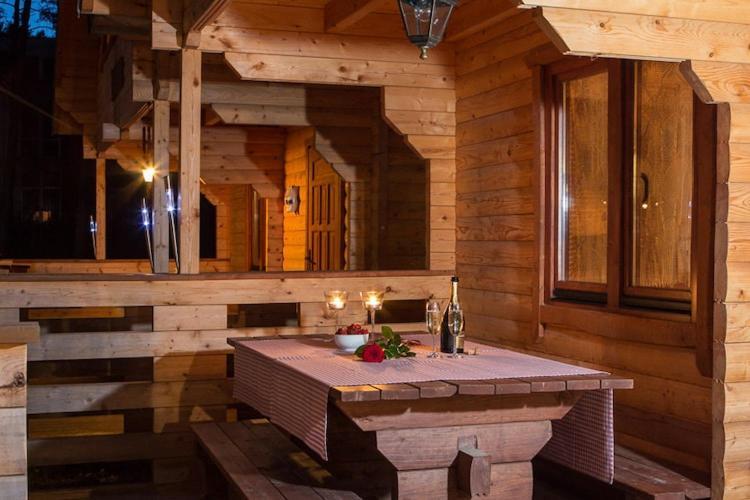 Spacious Holiday Homes Near The Beach In ポビエロボ エクステリア 写真